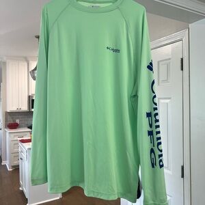 Columbia PFG Omni Shield Size L